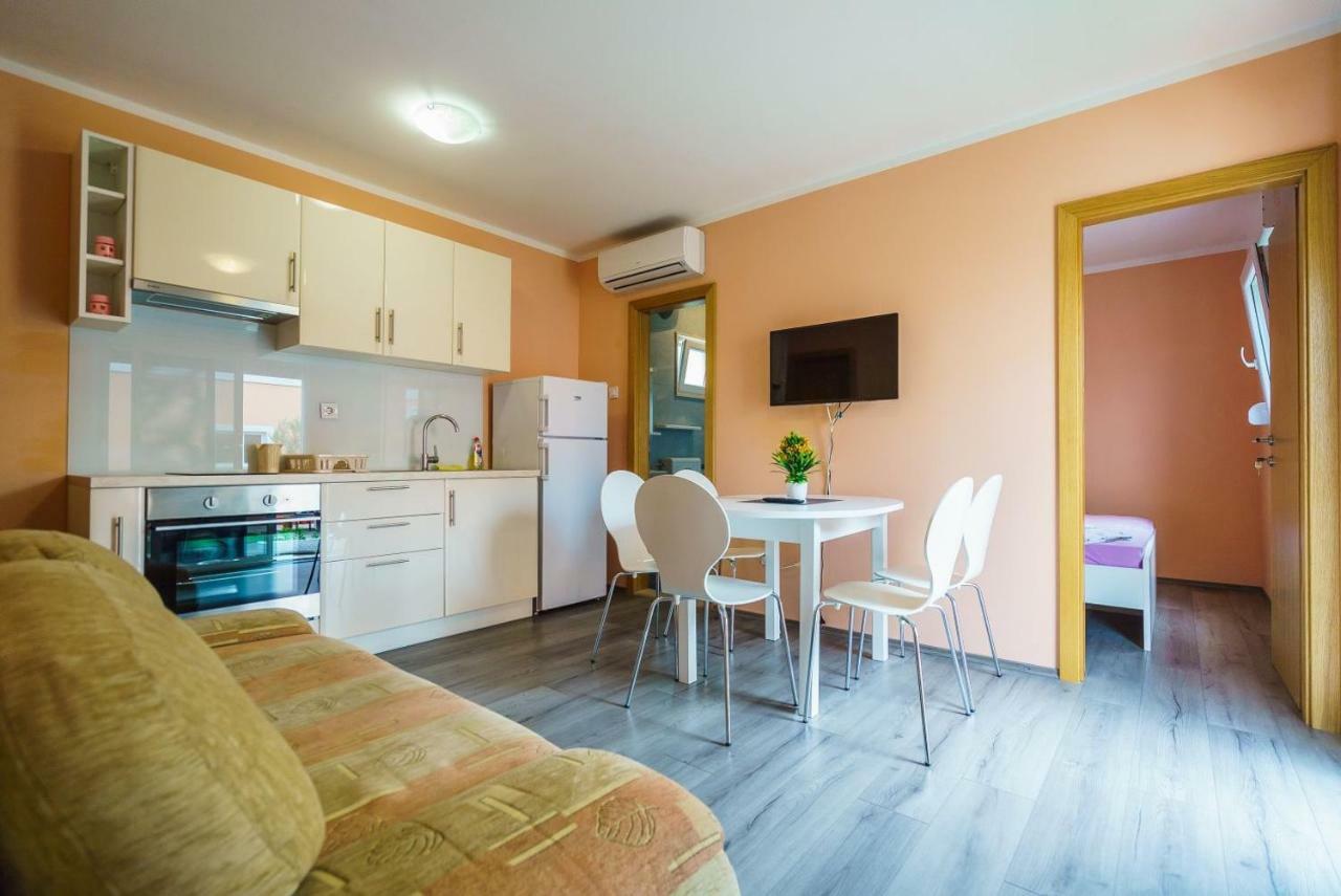 Apartmani Stobrec Split Exterior photo